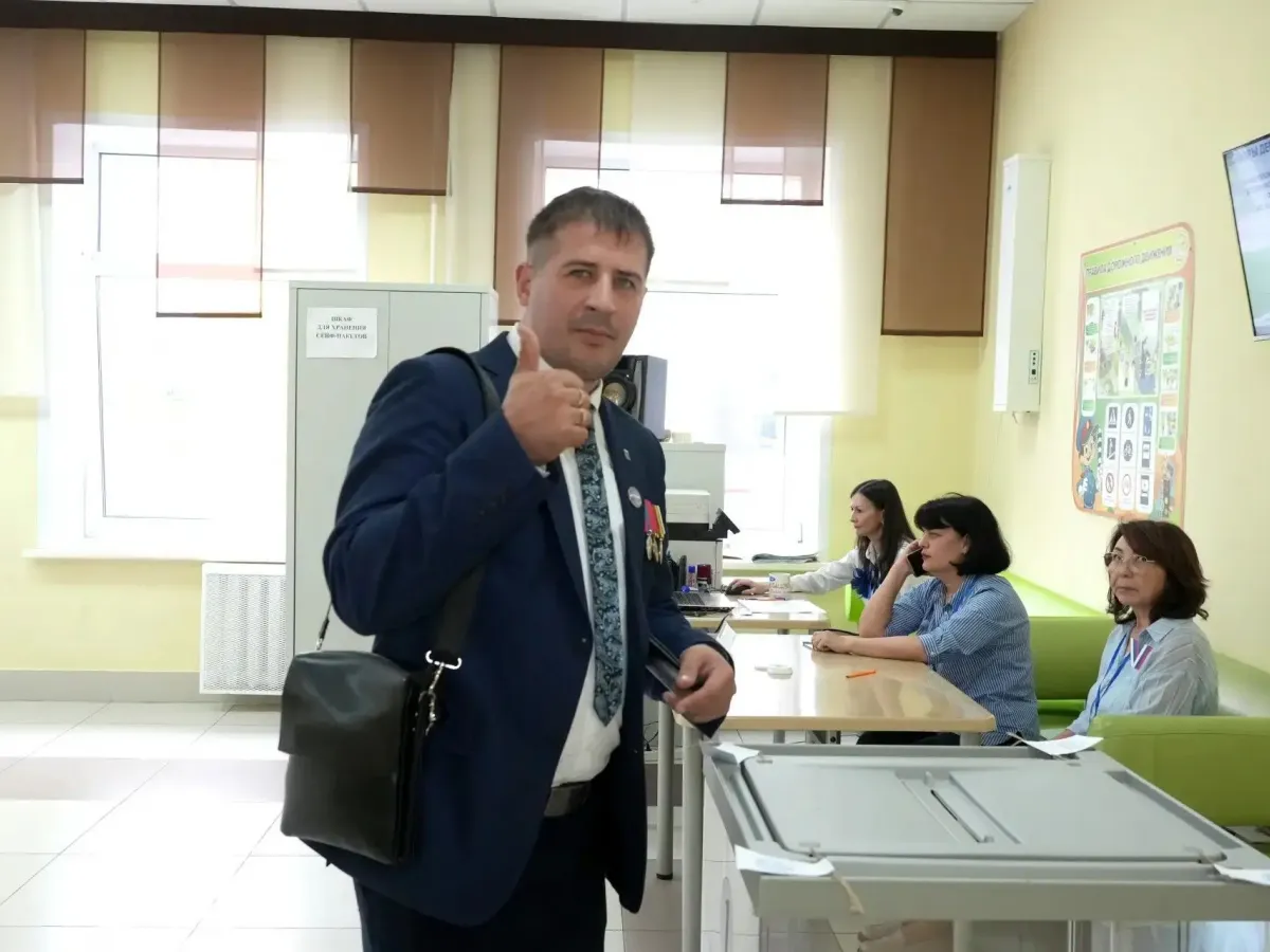 В Лесной Поляне участники СВО пришли на выборы вместе с семьями