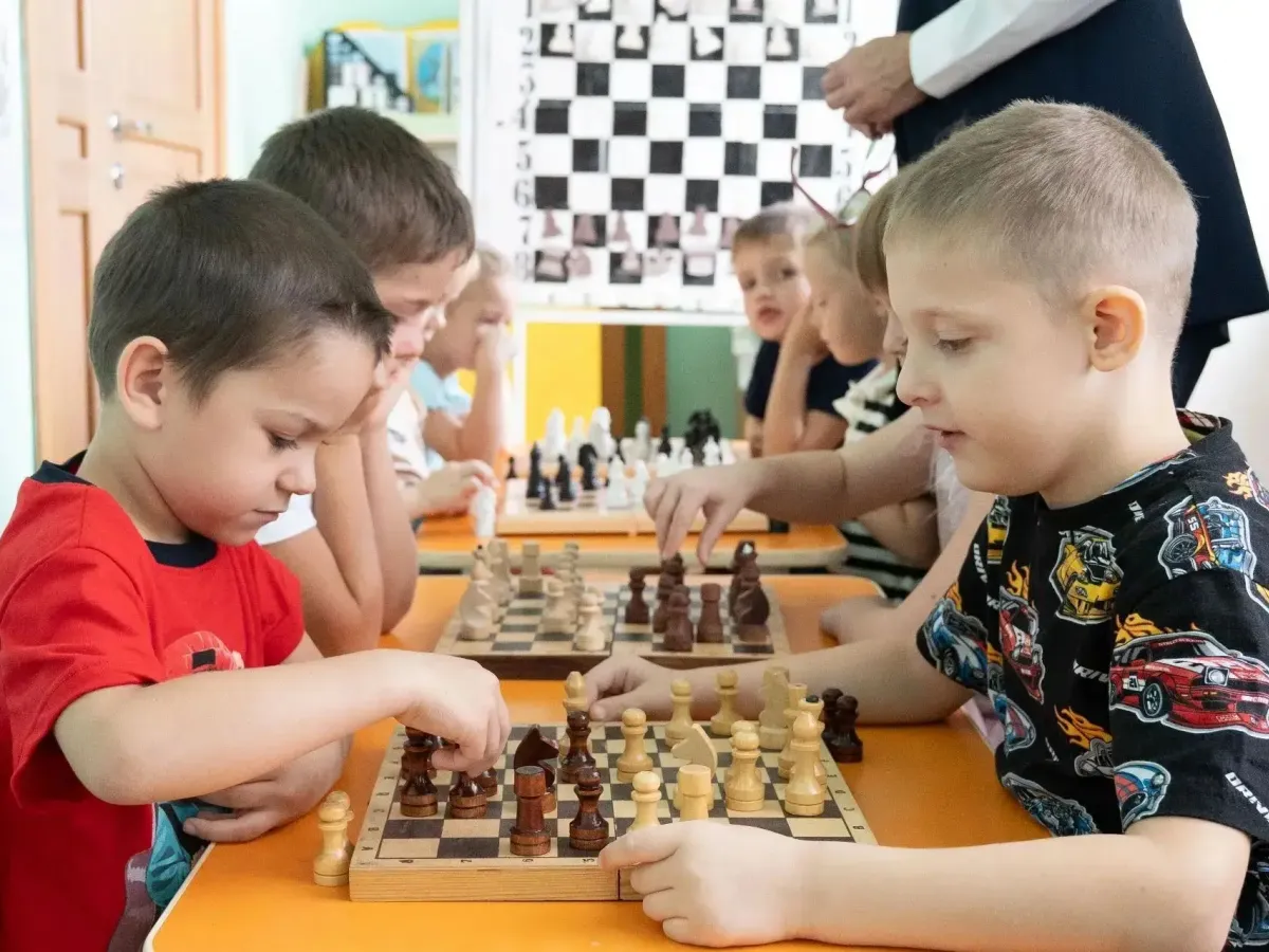 В Кемерове более 5,4 тысячи человек отметили День работника дошкольного образования