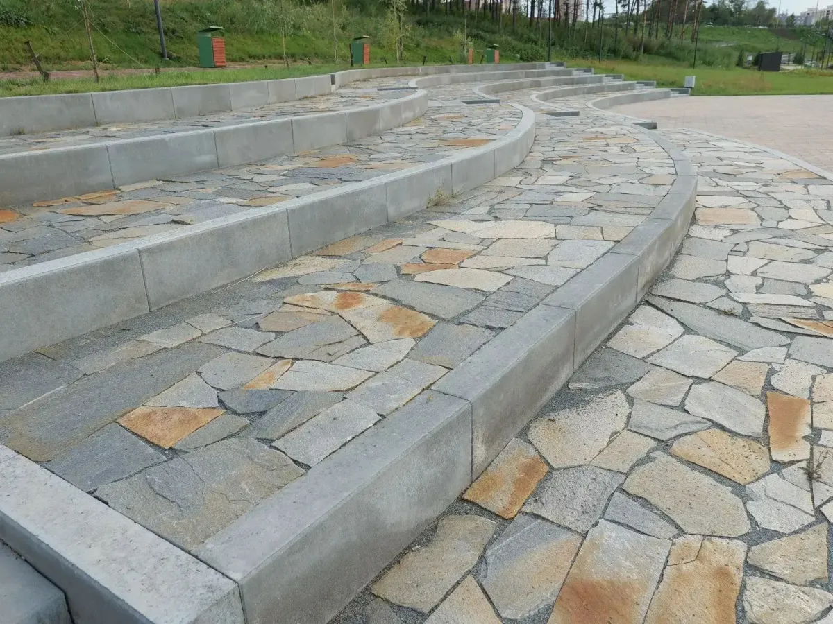 Напротив парка Жукова откроют общественное пространство, мемориал и пешеходный мост