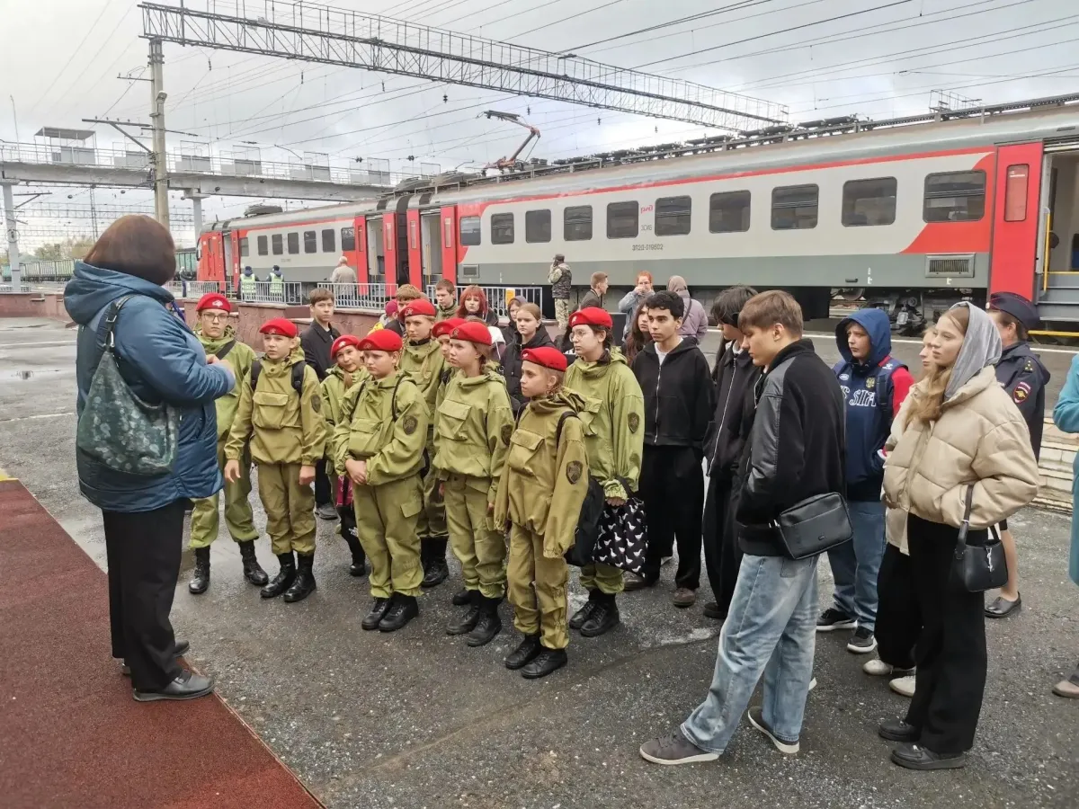 В Кузбассе действуют экскурсионные маршруты для школьников на пригородных поездах