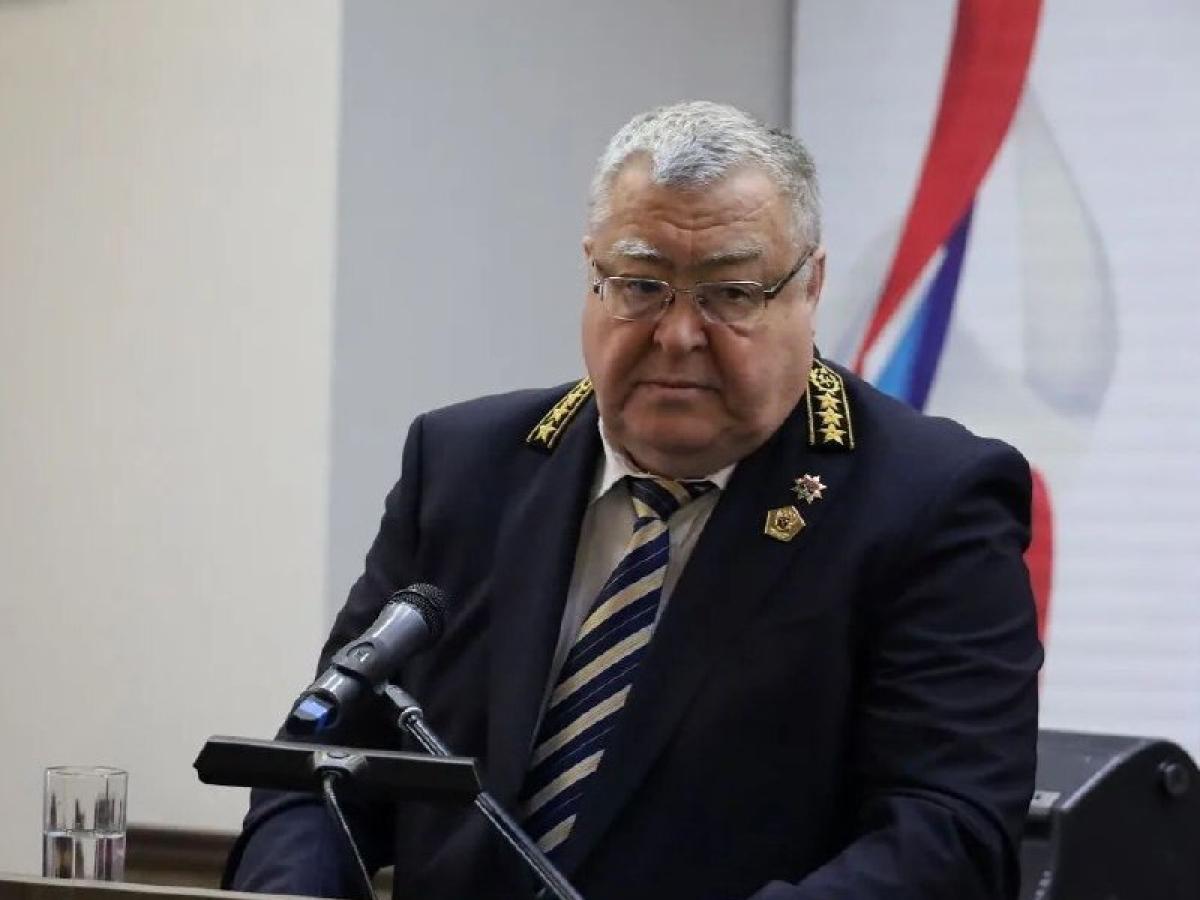 В Кузбассе чествовали сотрудников и ветеранов уголовного розыска