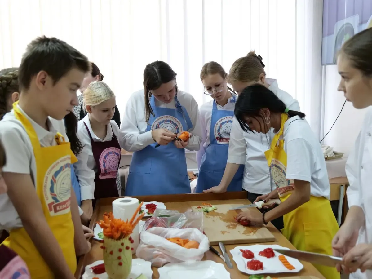 В школе №50 Кемерова открыли агроцентр для детей и подростков