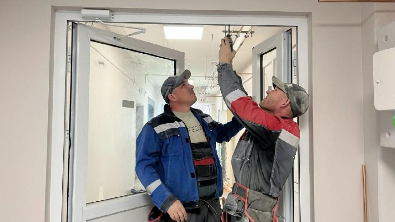 В акушерском стационаре Новокузнецка продолжается текущий ремонт — Кемерово Сейчас