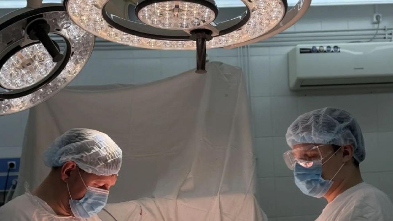 В Кемеровской городской больнице успешно прооперировали 100-летнего пациента — Кемерово Сейчас