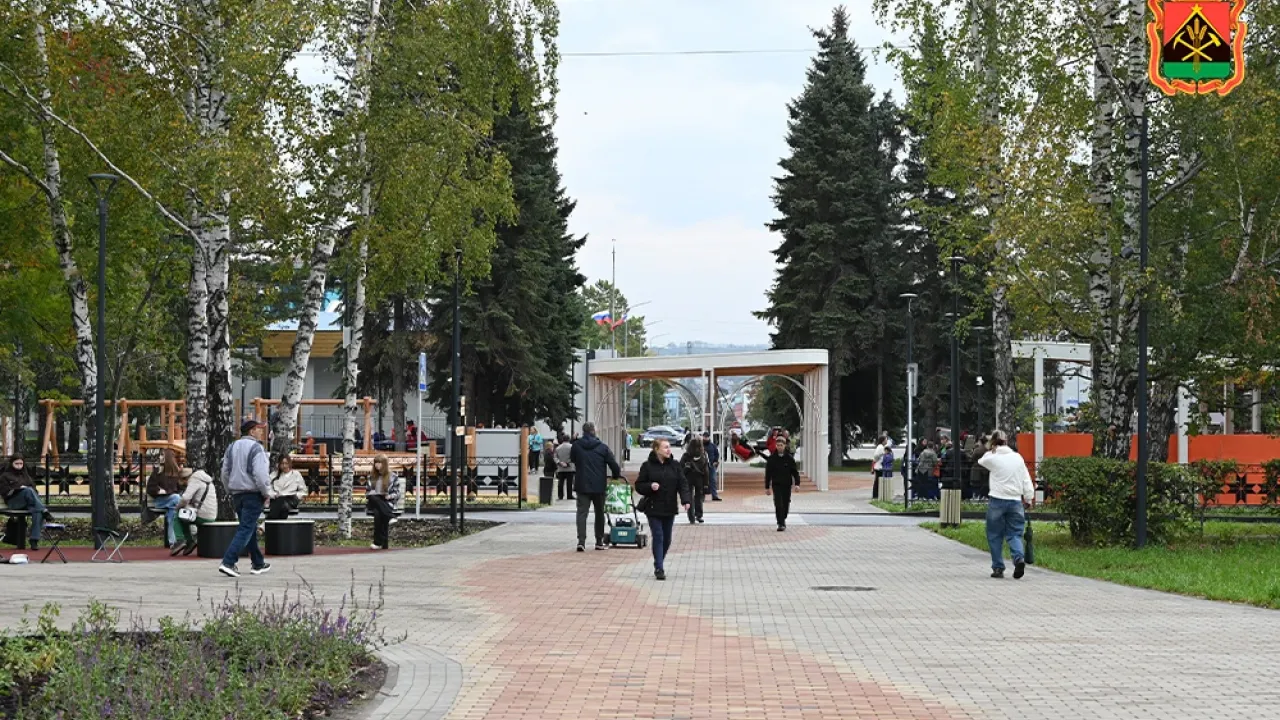 В Белове завершили благоустройство аллеи Юности — первого проекта-победителя конкурса — Кемерово Сейчас