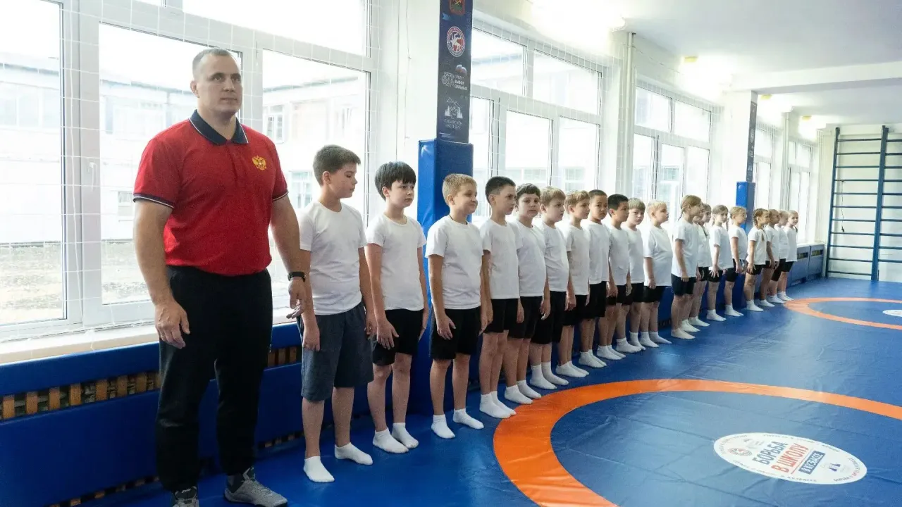 В школе №31 Кемерова открыли зал для занятий вольной борьбой — Кемерово Сейчас