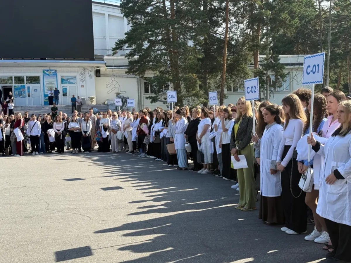 В ДВГМУ и Хабаровский медколледж зачислили 2300 новых студентов