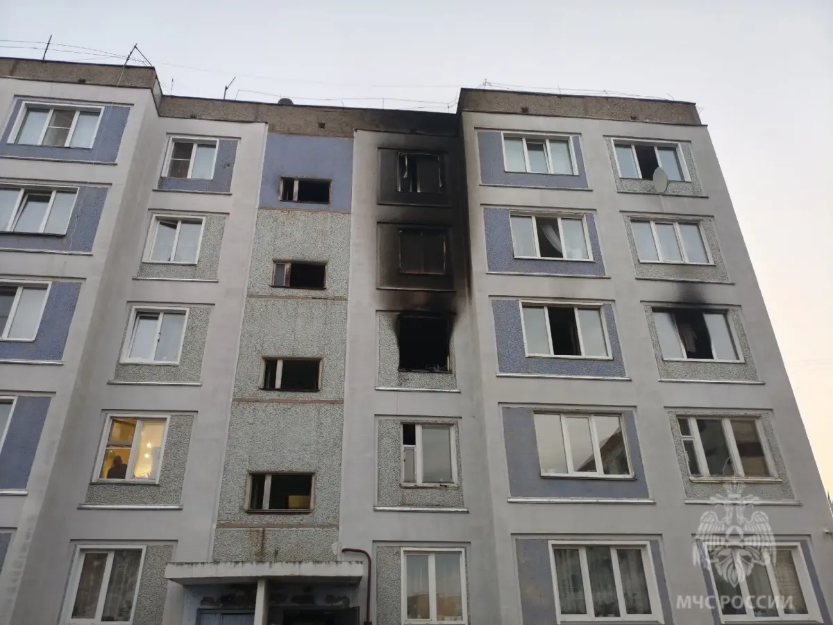 В Коминтерне при пожаре в пятиэтажке эвакуировали 20 жильцов
