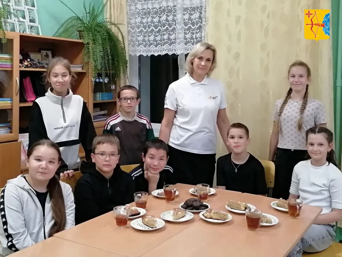 Школы и колледжи Кировской области присоединились к акции «Пирог на четвёртое»