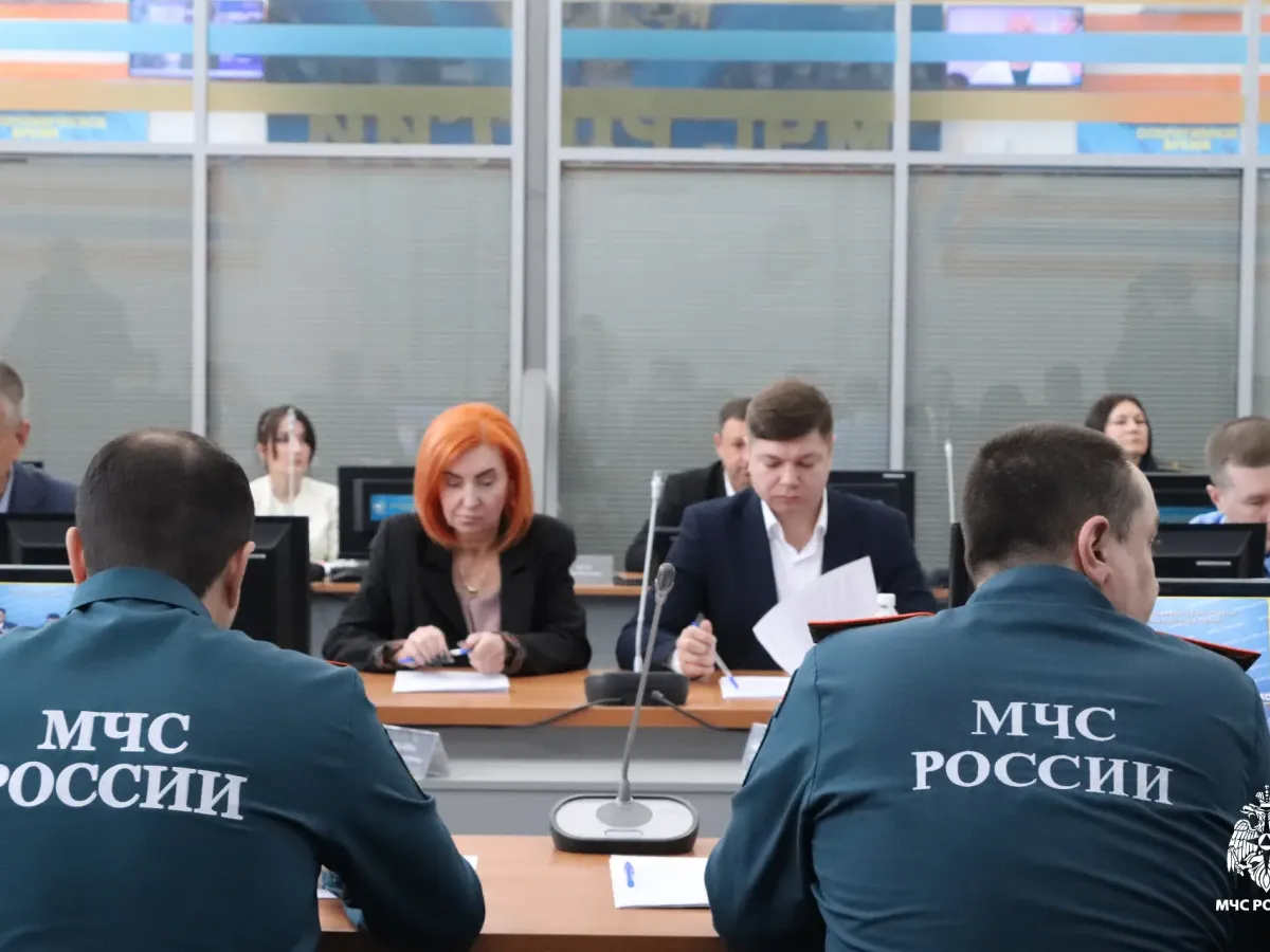 В краевом МЧС обсудили усиление контроля за обращением пожарно-технической продукции