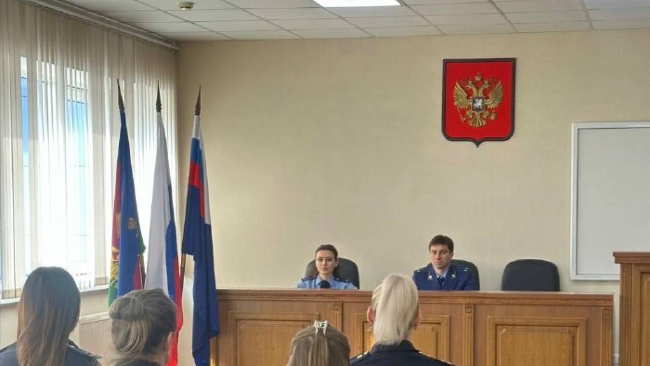 Прокуратура Прикубанского округа обсудила с приставами взыскание алиментов — Краснодар Сейчас