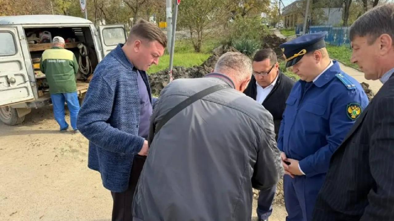 Прокуратура проверила ход капремонта водопроводных сетей в Северском районе — Краснодар Сейчас