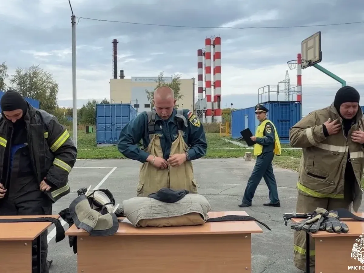 В Новосибирске прошел чемпионат по боевому развертыванию среди пожарных