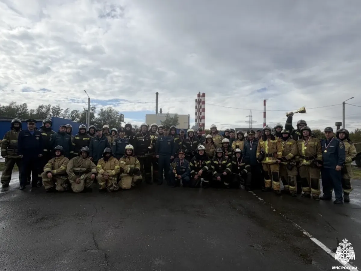 В Новосибирске прошел чемпионат по боевому развертыванию среди пожарных