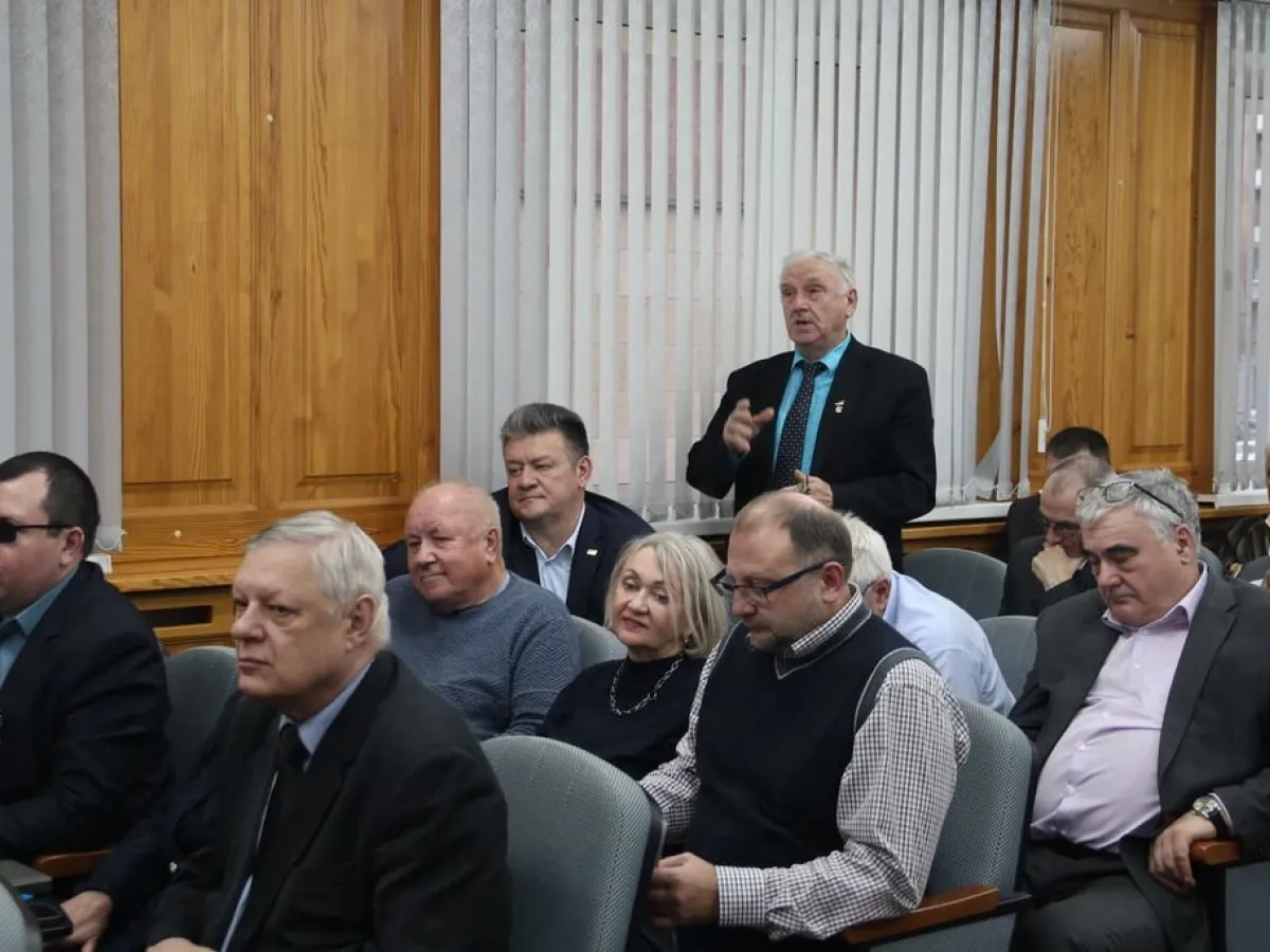 Профактив области обсудил с мэром Новосибирска цифровизацию, бюджет и озеленение