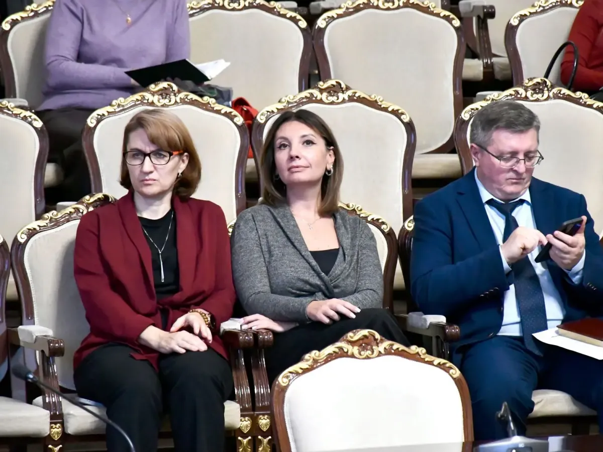 Для служащих Новосибирской области провели лекцию по медиаграмотности