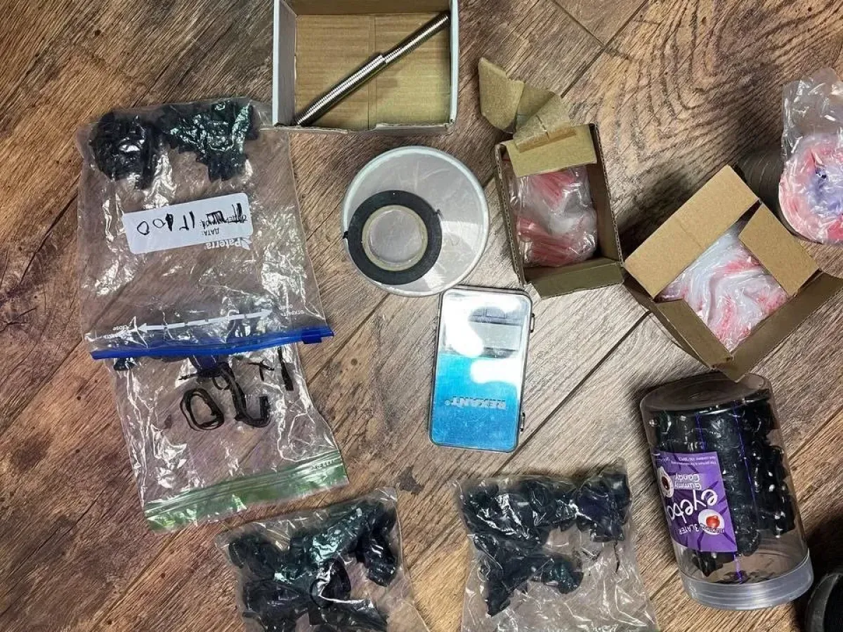 В Новосибирске задержали троих подозреваемых в создании наркомагазина
