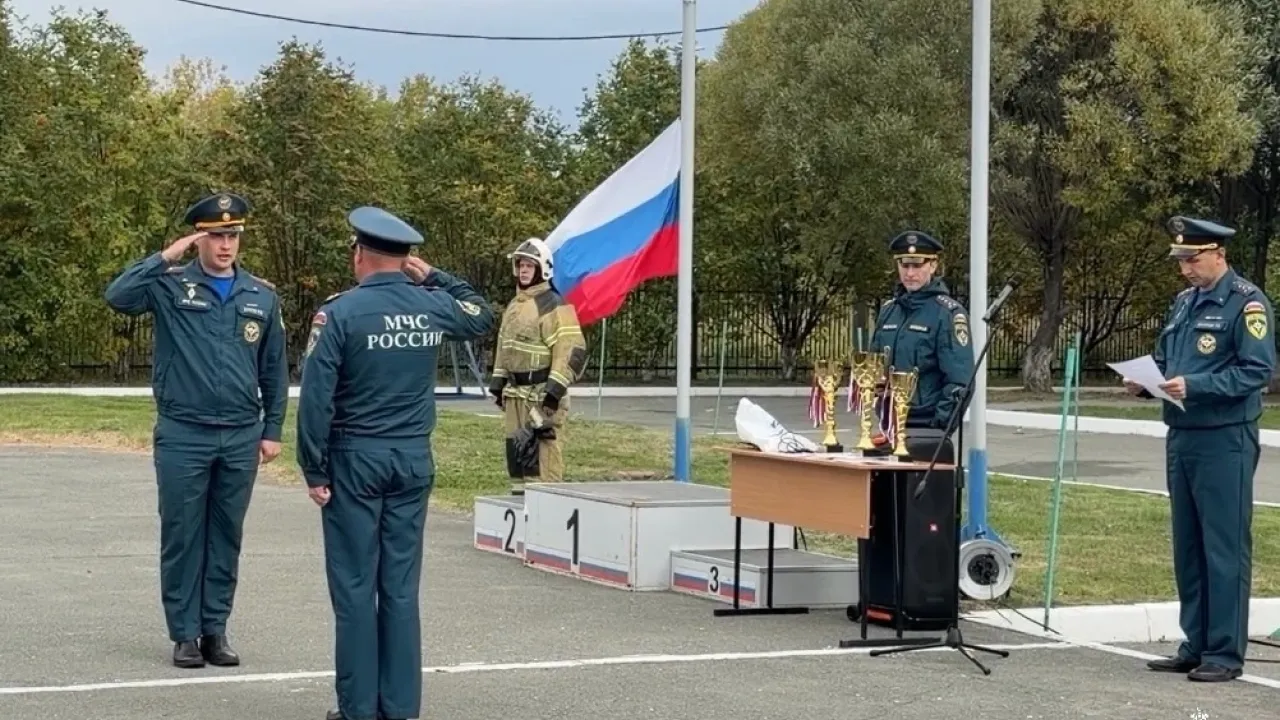 В Новосибирске прошел чемпионат по боевому развертыванию среди пожарных — Новосибирск Сейчас