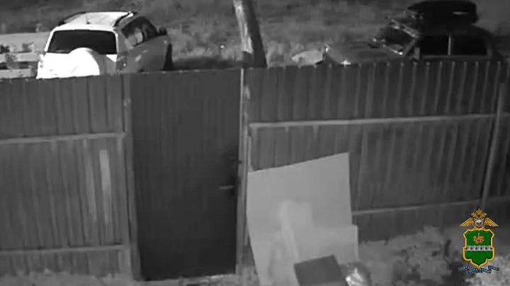 В Калуге двух местных жителей заподозрили в угоне автомобиля — Настоящий Обнинск