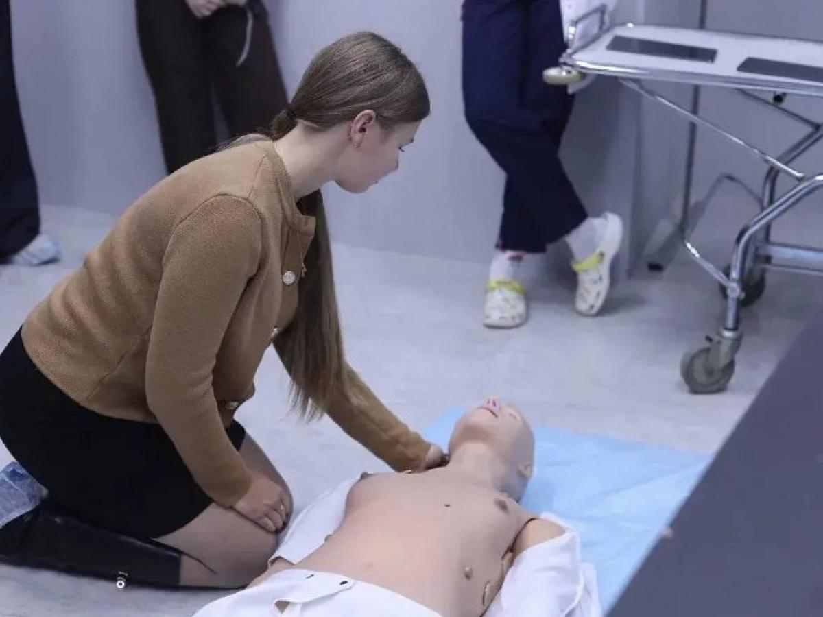 В МРНЦ имени А.Ф. Цыба появился тренажер для отработки неотложных состояний