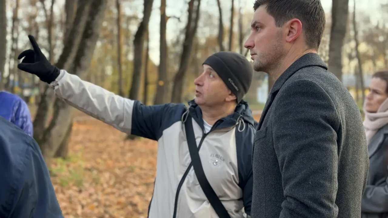 В Белкинском парке проверили около ста деревьев и выявили аварийные — Настоящий Обнинск