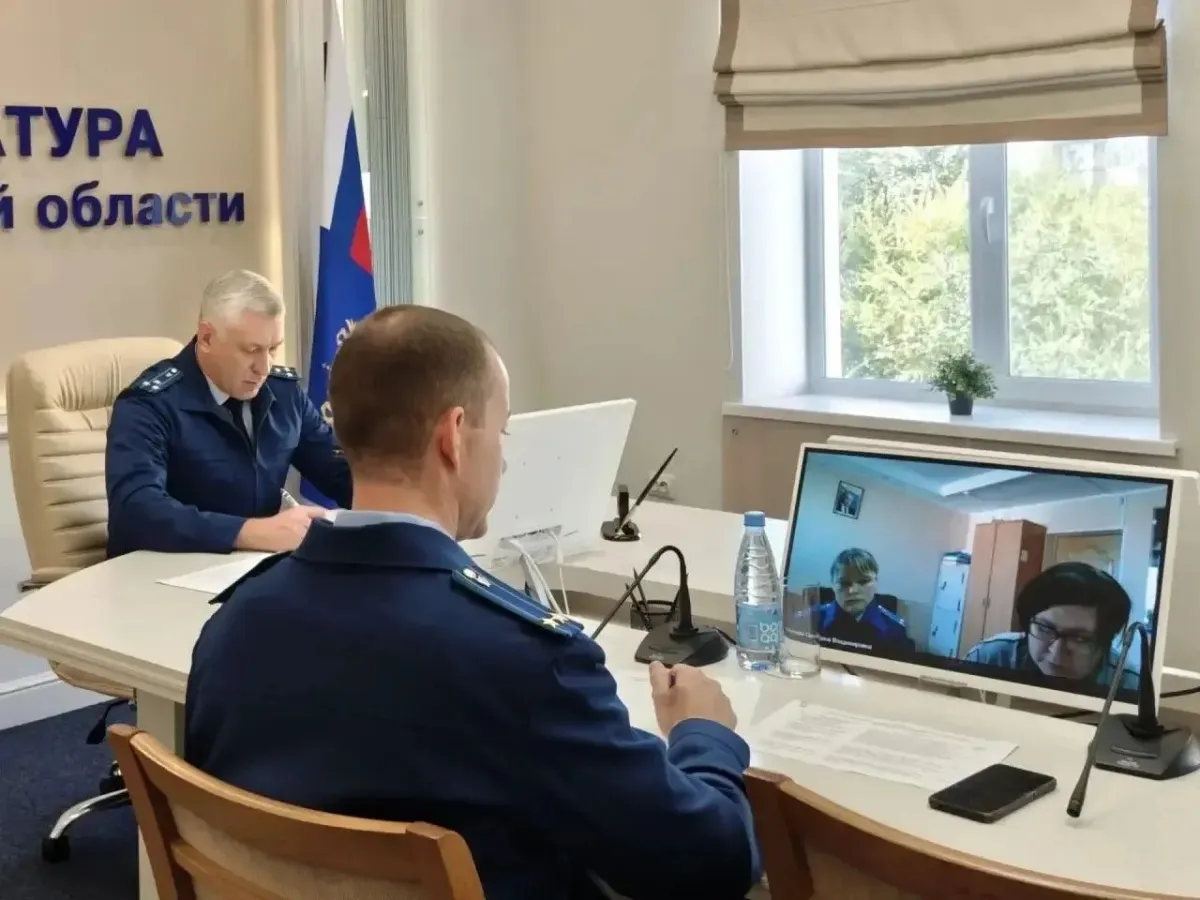 Зампрокурора Оренбургской области провел прием жителей Бузулука