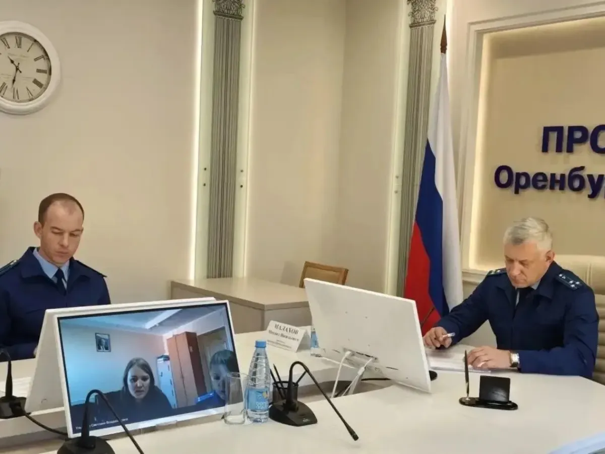 Зампрокурора Оренбургской области провел прием жителей Бузулука