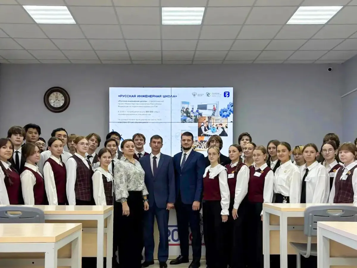 В Оренбуржье школьникам рассказали о профессиях в топливно-энергетическом комплексе