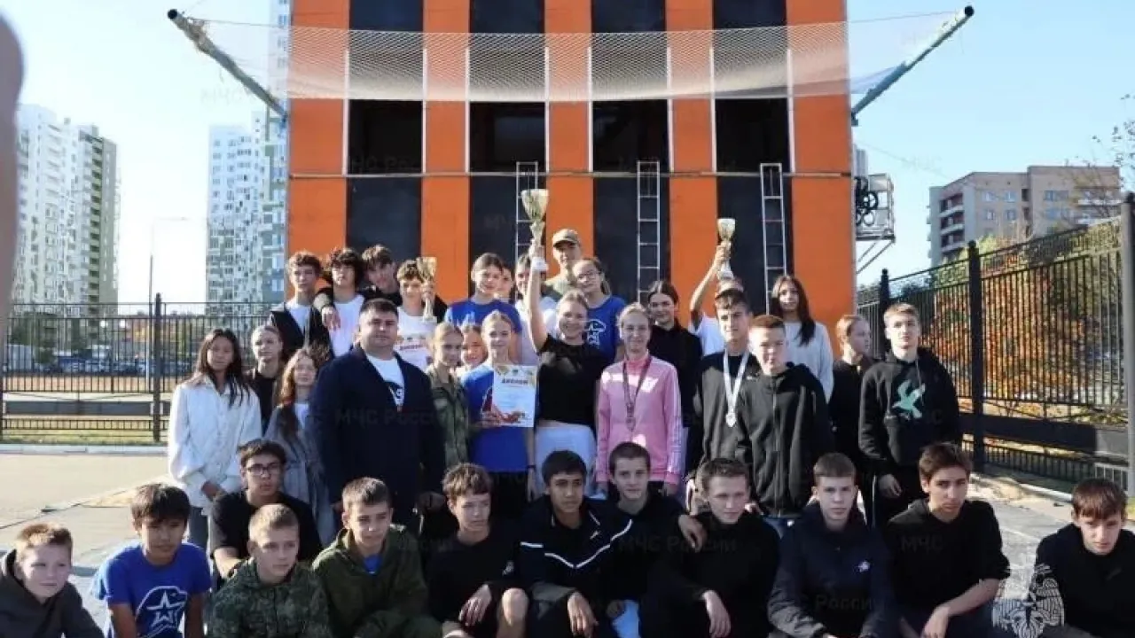 В Оренбурге прошли соревнования по пожарно-спасательному спорту — Оренбург Сейчас