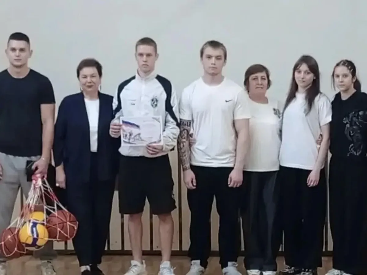 Студенты Кузнецкого многопрофильного колледжа победили в военно-спортивных соревнованиях