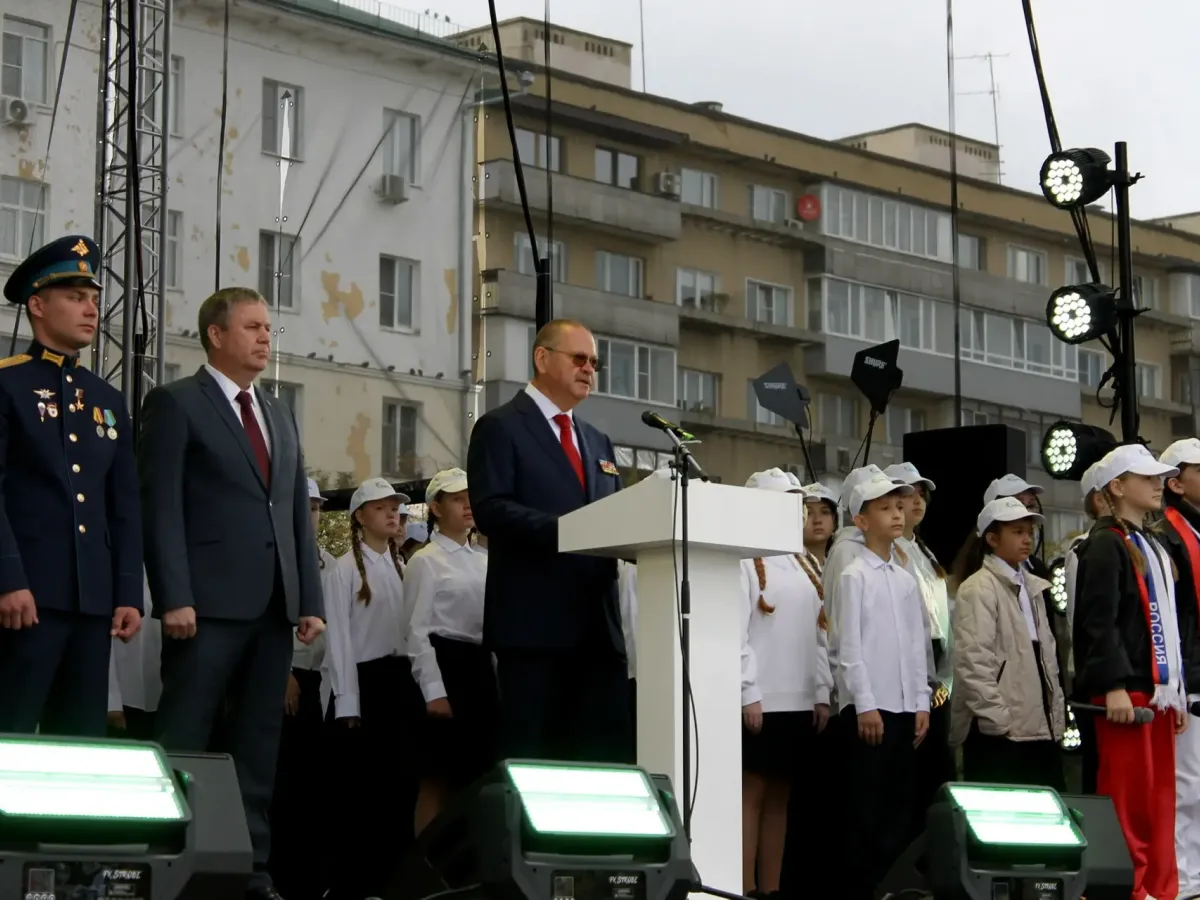 На площади Ленина в Пензе официально открыли празднование Дня города