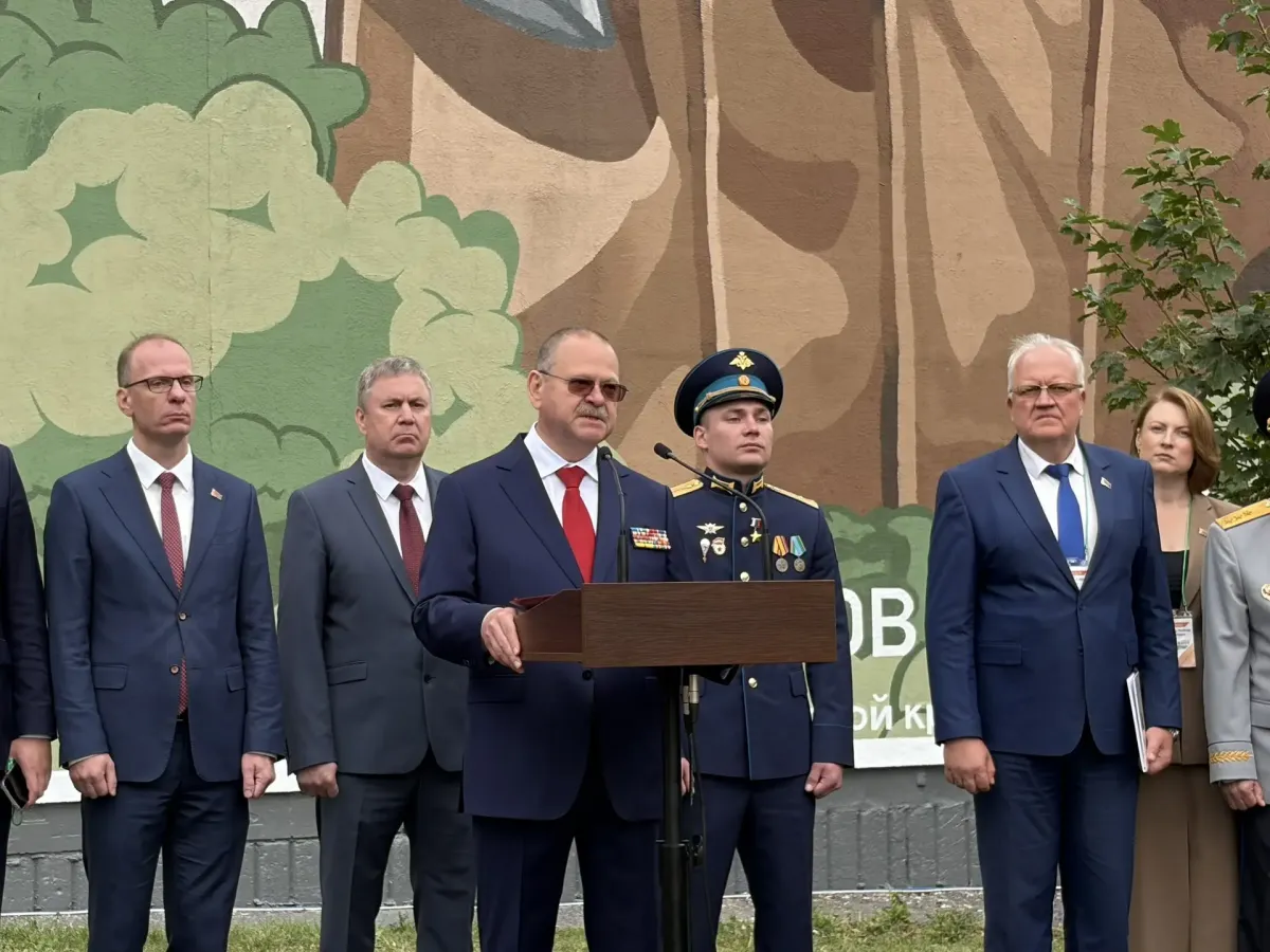 В Пензе открыли мурал, посвящённый Петру Котельникову