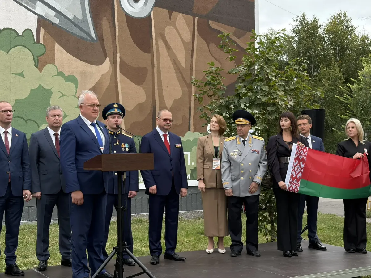 В Пензе открыли мурал, посвящённый Петру Котельникову