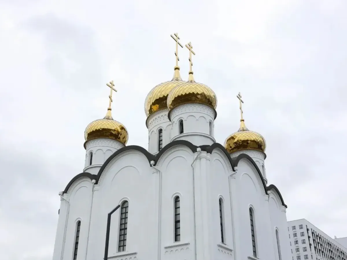 В Лугометрии после освящения храма поддержали идею мемориала защитникам Отечества