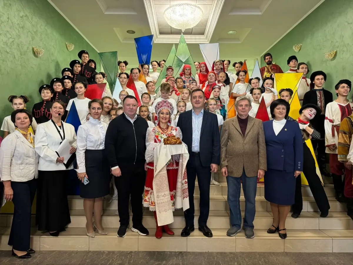 В библиотеке имени Лермонтова представили учреждения культуры Бессоновского района