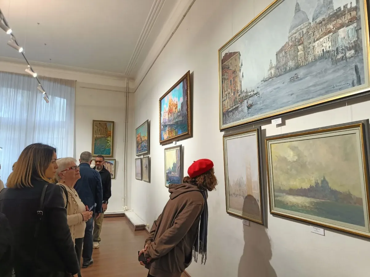 В Пензенской картинной галерее открылась юбилейная выставка Алексея Каменева