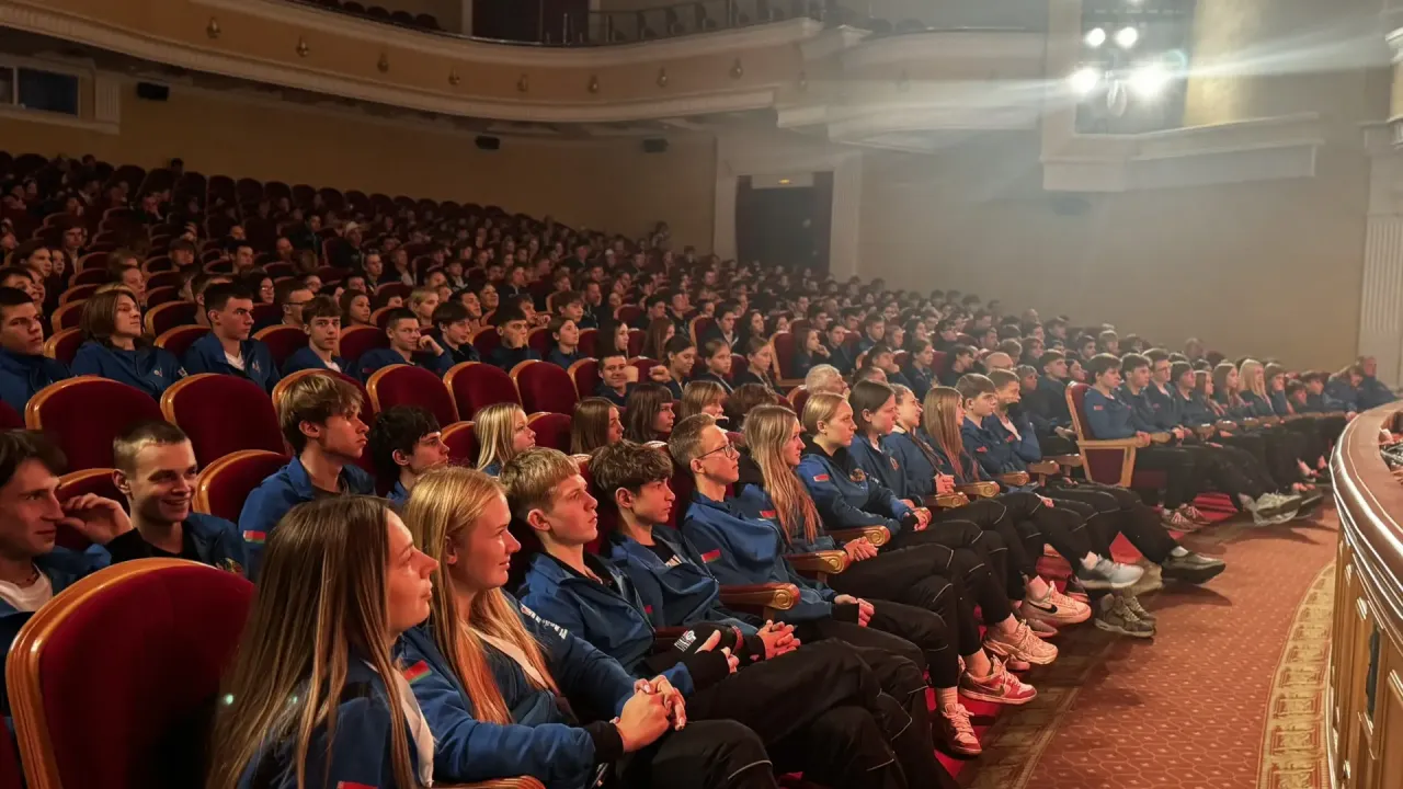 В Пензенском драмтеатре закрыли Туристический слёт учащихся Союзного государства — Пенза Сейчас