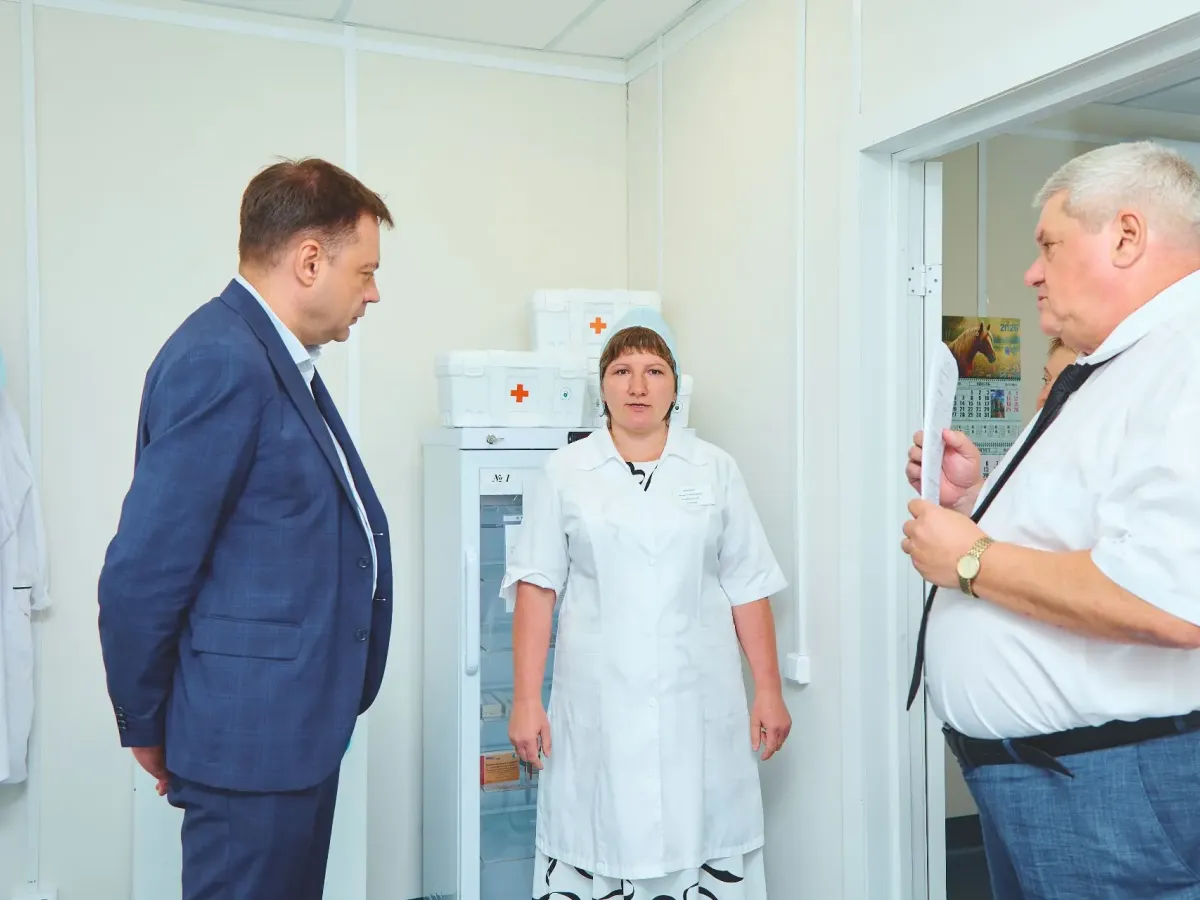 В Елховском районе открыли новый ФАП и отремонтировали поликлинику
