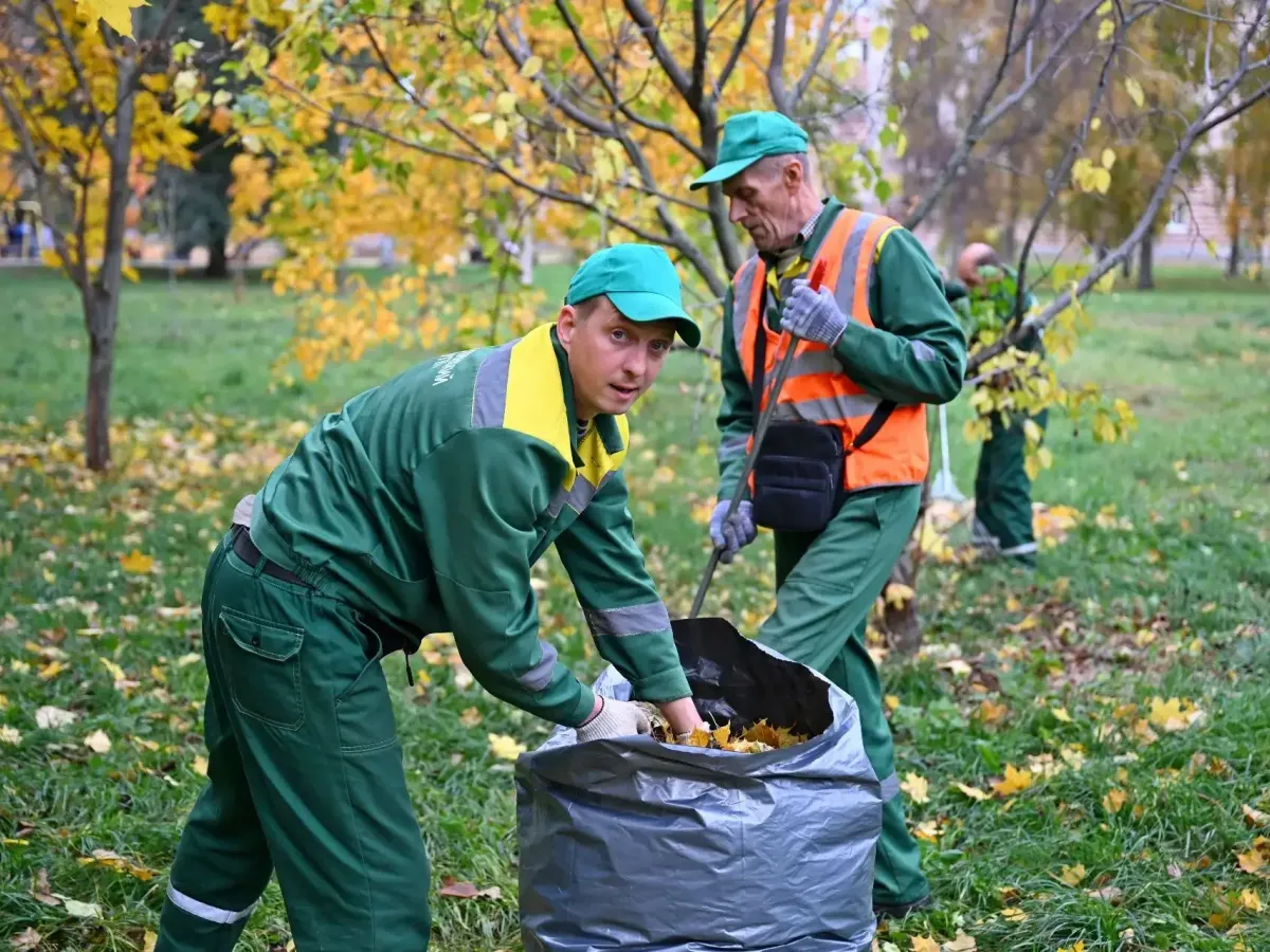 В Тамбове прошли субботники в рамках Дня ударного труда