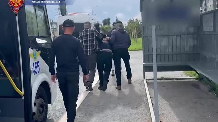 В Ялуторовске задержали мужчину за публичное оправдание терроризма — Тюмень Сейчас