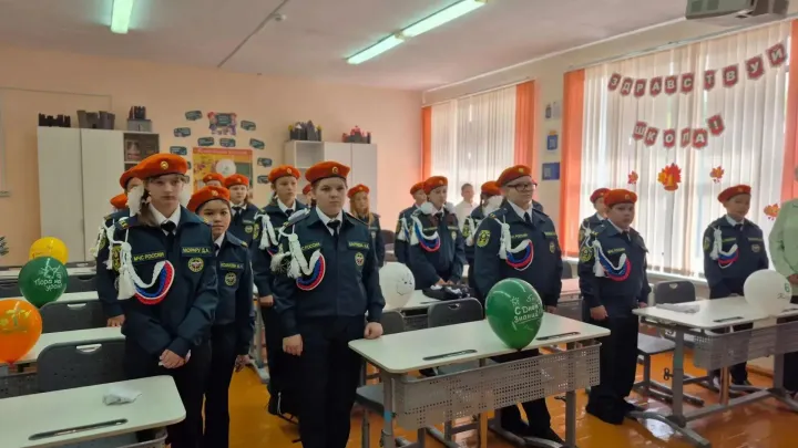 В Боровинской школе Заводоуковского округа открыли кадетский класс МЧС — Тюмень Сейчас