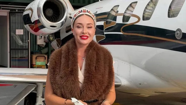 Тюменка Екатерина Ляхова вышла в финал конкурса «Топ стюардесс — 2026» — Тюмень Сейчас