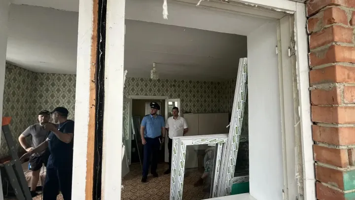 После вмешательства прокуратуры пенсионерке в Сорокинском округе заменили окна в квартире — Тюмень Сейчас