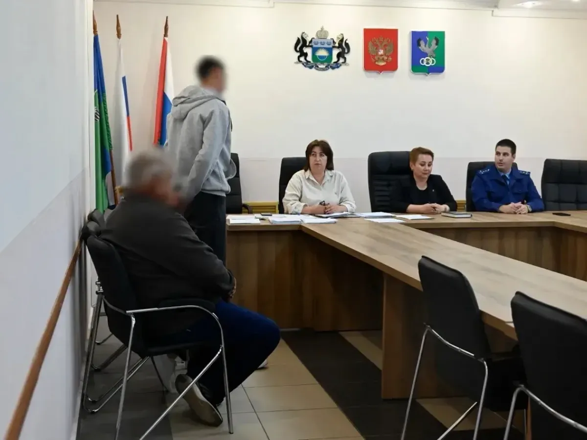 Прокурор Омутинского района принял участие в заседании комиссии по делам несовершеннолетних