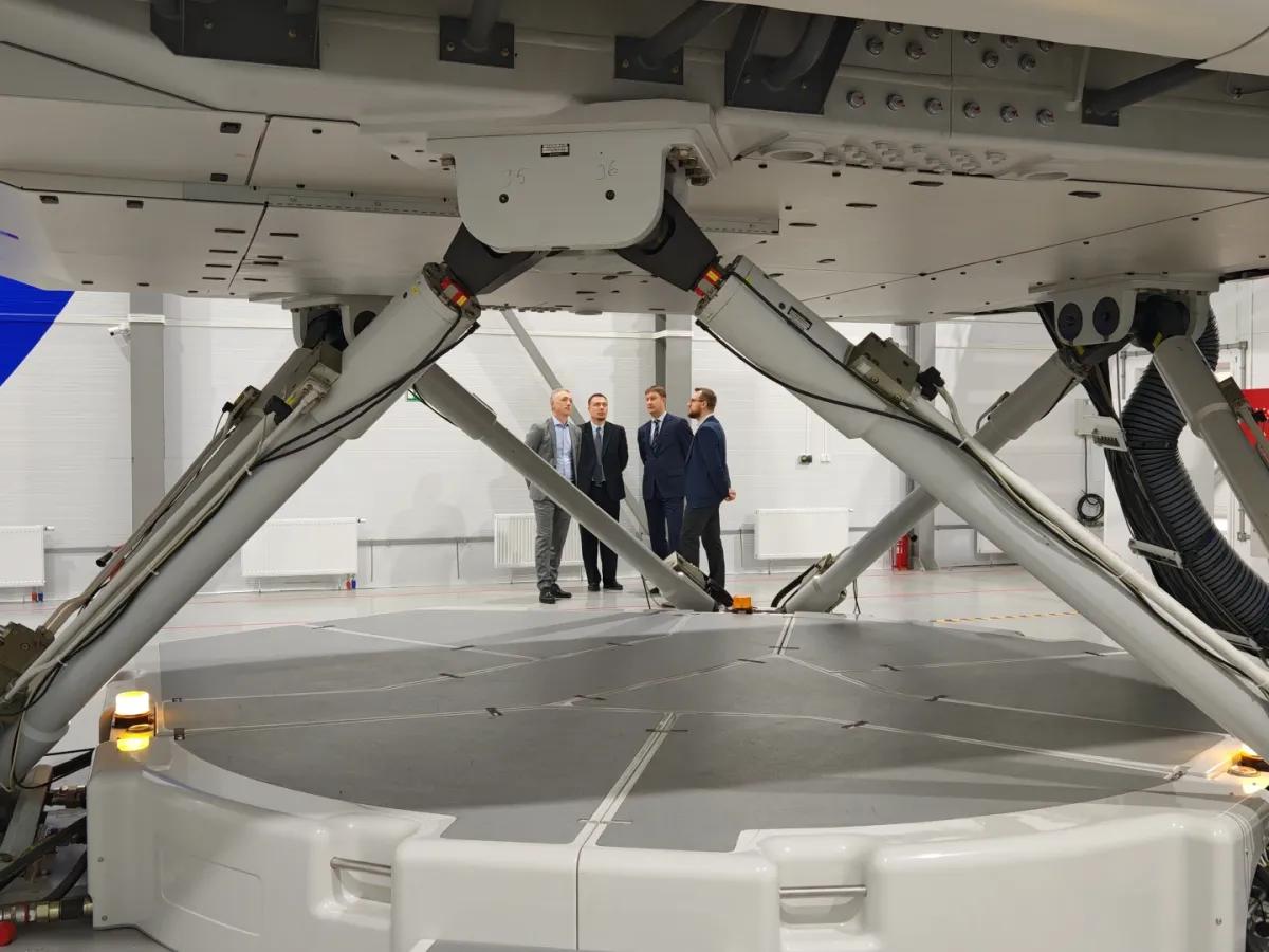В Тюмени представили уникальные тренажёры самолётов Ан-74 и ATR 72-500