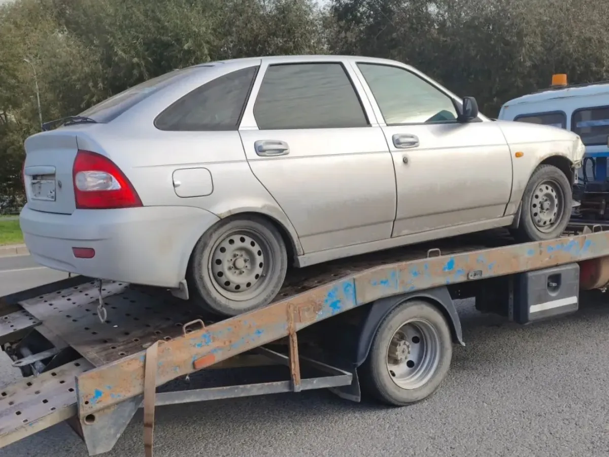 Судебные приставы арестовали пять автомобилей в ходе рейда с Госавтоинспекцией