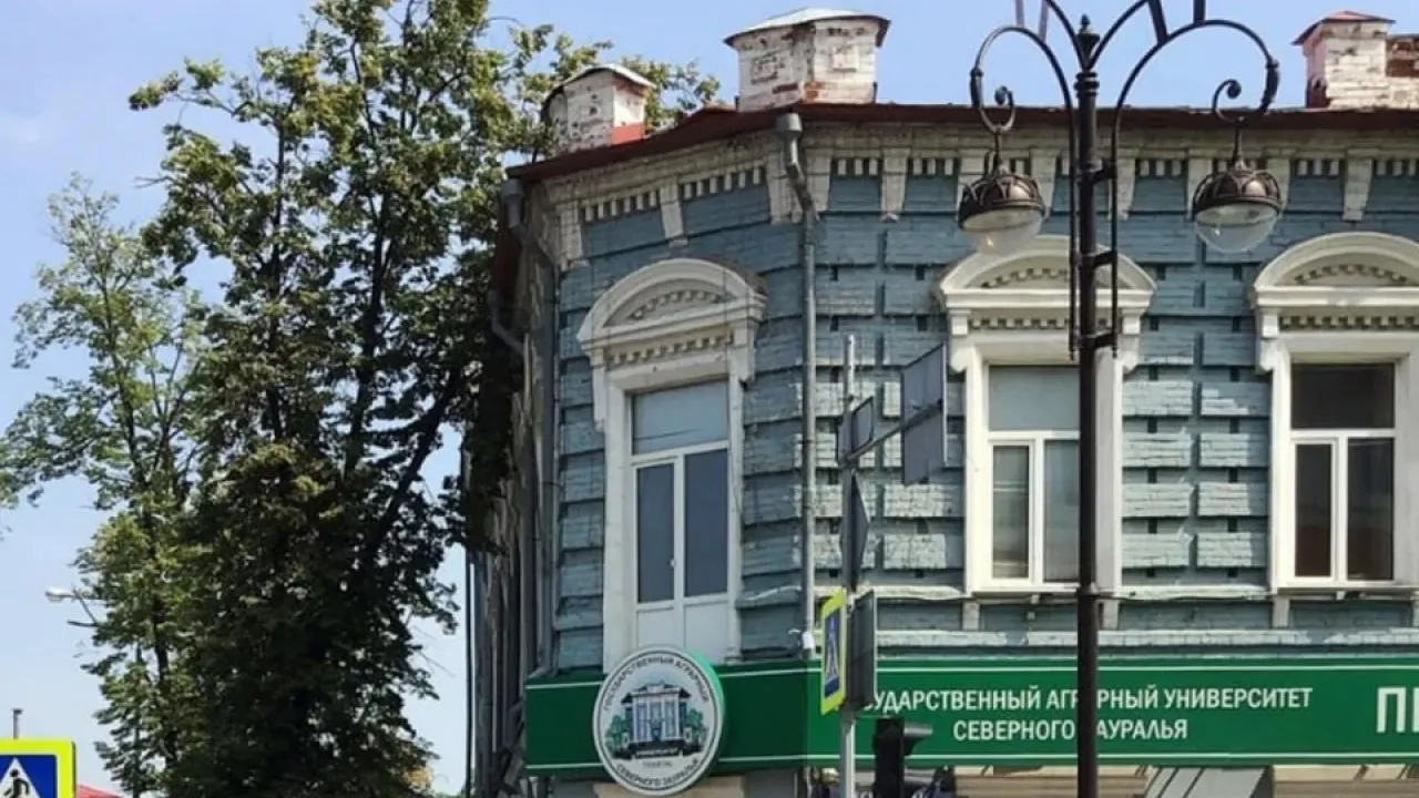 Особняк на Семакова, 17 в Тюмени заметно преобразился — Тюмень Сейчас