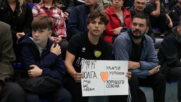 Губернатор сообщил о победе «Волги» и осмотрел новый футбольный манеж в Ульяновске — Ульяновск Сейчас
