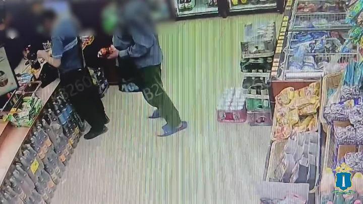 В Заволжском районе задержали подозреваемого в краже телефона из магазина — Ульяновск Сейчас