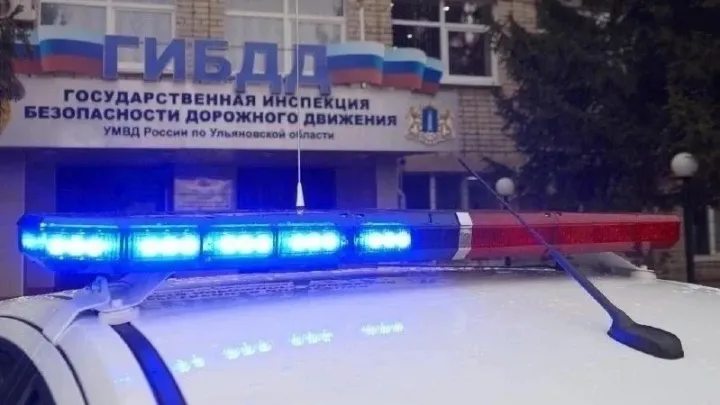 В Ульяновске задержали водителя, устроившего дрифт у мемориального комплекса — Ульяновск Сейчас